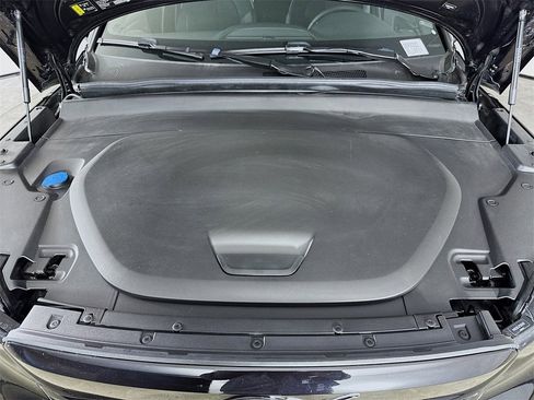 Certified 2023 Volvo C40 P8 Recharge Plus image 31