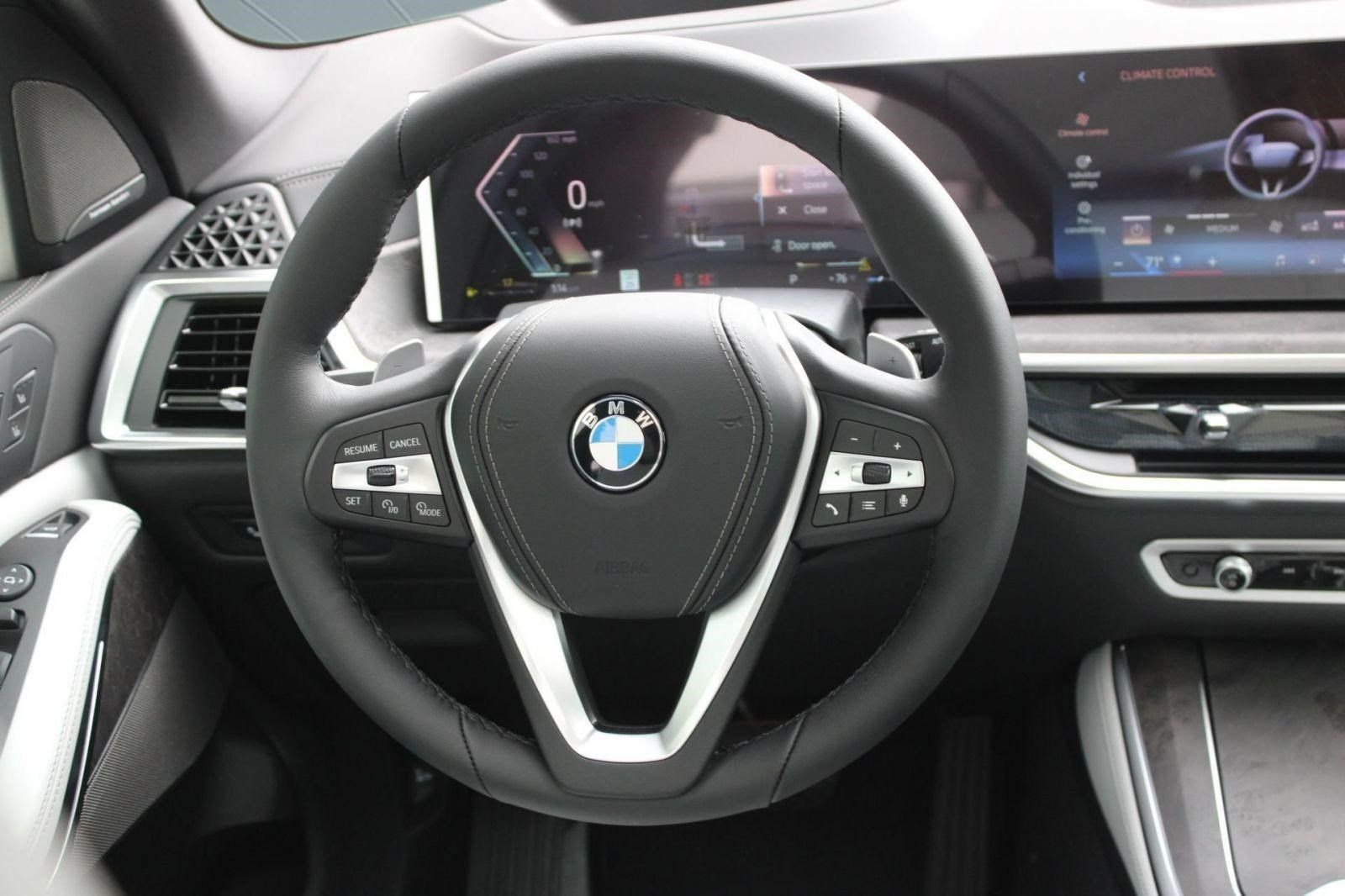 Used 2026 BMW X5 sDrive40i RWD image 11