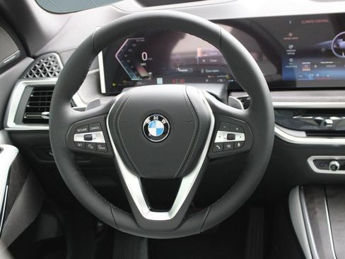 Used 2026 BMW X5 sDrive40i RWD image 11