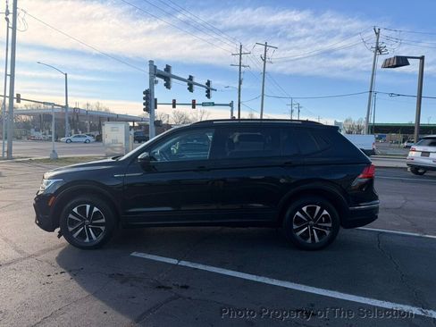 Used 2022 Volkswagen Tiguan S image 8
