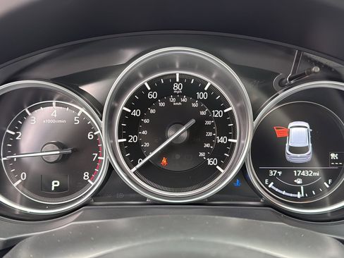 Certified 2025 MAZDA CX-5 Carbon Edition image 17