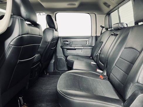 Used 2018 RAM 1500 Sport w/ Sport Premium Group image 11