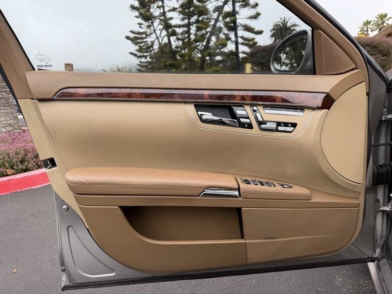 Used 2008 Mercedes-Benz S 550 image 28