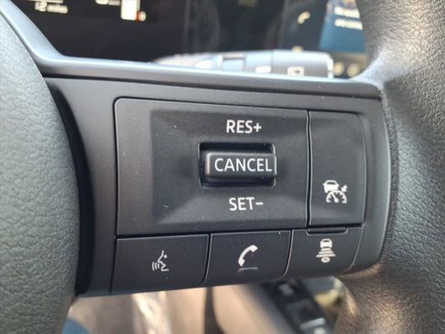 New 2026 Nissan Kicks SV w/ SV Premium Package image 21