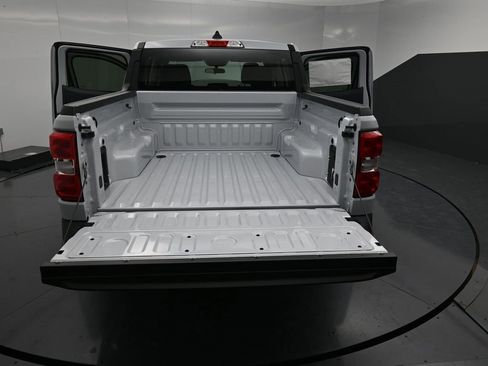 New 2025 Ford Maverick XLT w/ XLT Luxury Package image 31