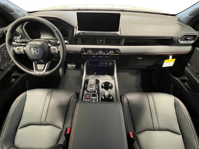 New 2026 Honda Pilot TrailSport image 17