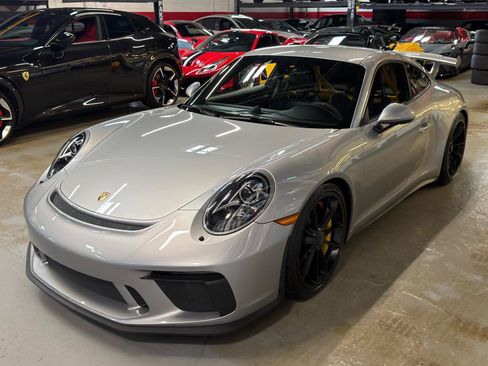 Used 2018 Porsche 911 GT3 RWD image 12
