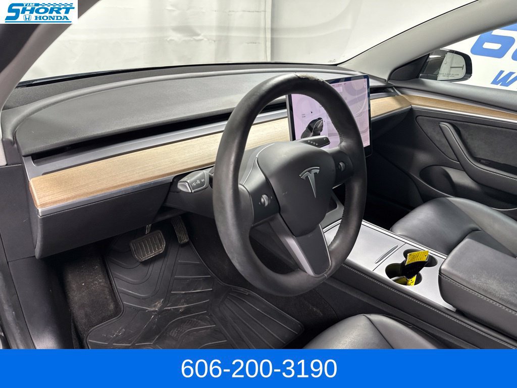 Used 2021 Tesla Model 3 Standard Range Plus RWD image 16