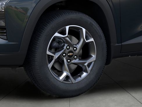 New 2026 Chevrolet Trax LT w/ Driver Confidence Package FWD image 9