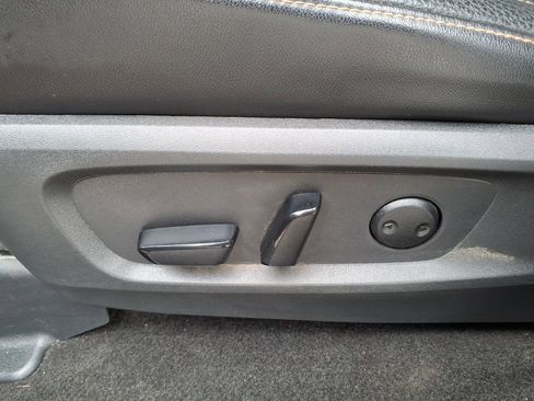 Used 2024 Nissan Pathfinder Rock Creek AWD/4WD image 18