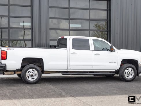 Used 2015 Chevrolet Silverado 2500 LT w/ Z71 Package, Off-Road image 10