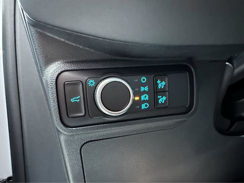 New 2026 Ford Explorer Active AWD/4WD image 16
