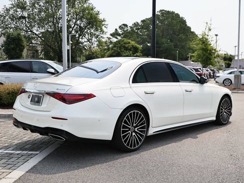 Used 2022 Mercedes-Benz S 500 4MATIC image 7