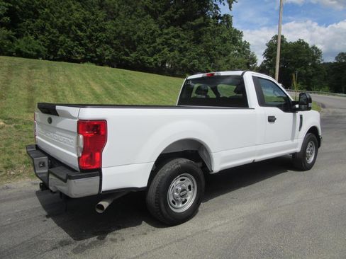 Used 2022 Ford F350 XL w/ Power Equipment Group RWD image 3