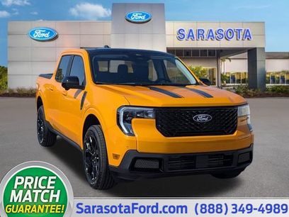 New 2026 Ford Maverick Lariat w/ Black Appearance Package