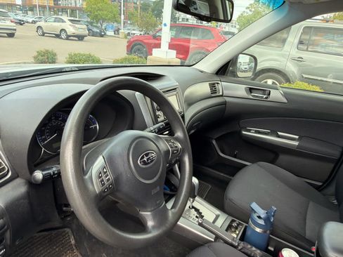Used 2012 Subaru Forester 2.5X Premium AWD/4WD image 8