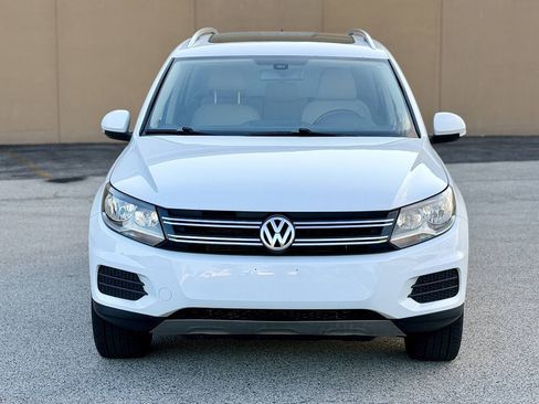 Used 2017 Volkswagen Tiguan Wolfsburg Edition FWD image 2