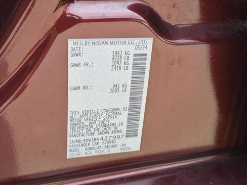Used 2024 Nissan Altima 2.5 SV w/ SV Premium Package FWD image 24