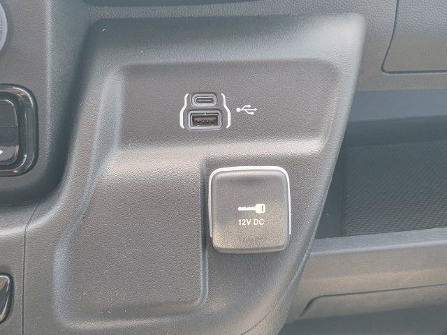 New 2026 RAM ProMaster 3500 w/ Convenience Group FWD image 20