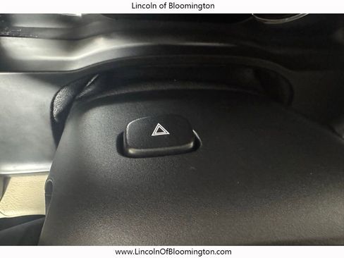 Used 2018 Cadillac Escalade ESV Luxury image 55