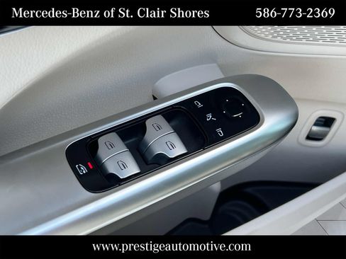 Used 2023 Mercedes-Benz C 300 4MATIC Sedan image 21