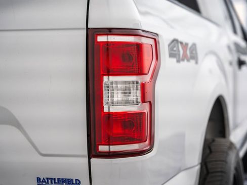 Used 2018 Ford F150 XLT w/ Trailer Tow Package AWD/4WD image 8