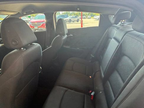 Used 2023 Chevrolet Malibu LT FWD image 14