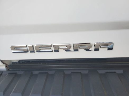 Used 2016 GMC Sierra 1500 SLT w/ SLT Premium Package image 14