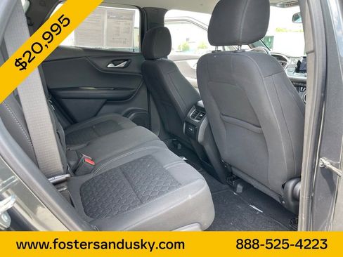 Used 2020 Chevrolet Blazer LT FWD image 17