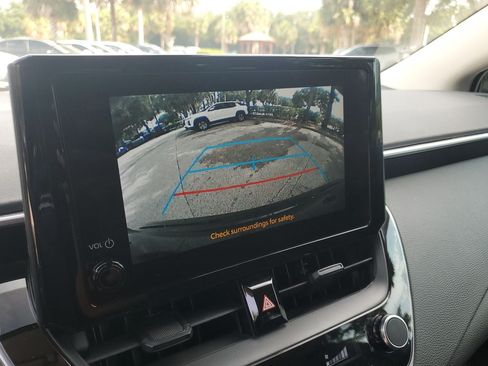 Used 2024 Toyota Corolla LE FWD image 22