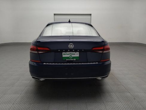 Used 2021 Volkswagen Passat 2.0T SE image 6