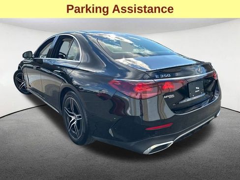 Used 2025 Mercedes-Benz E 350 4MATIC Sedan image 10
