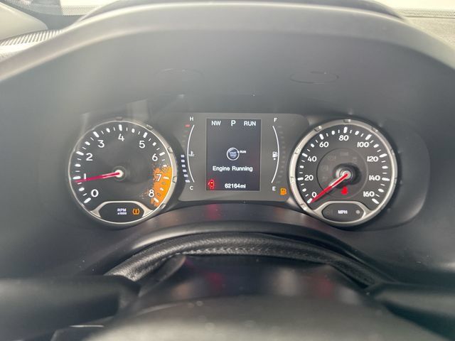 Used 2017 Jeep Renegade Latitude w/ Cold Weather Group AWD/4WD image 18