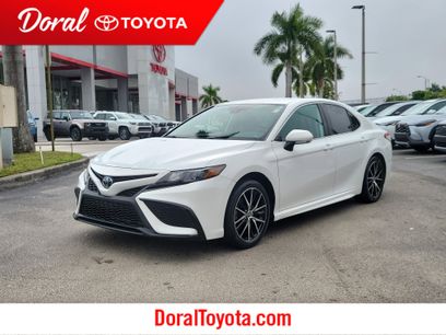 Used 2023 Toyota Camry SE