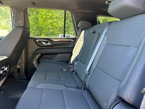 Used 2022 GMC Yukon SLE AWD/4WD image 19