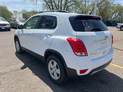 Used 2019 Chevrolet Trax LT w/ LT Convenience Package AWD/4WD image 6