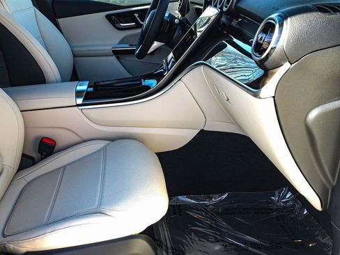 New 2026 Mercedes-Benz GLC 300 4MATIC image 33