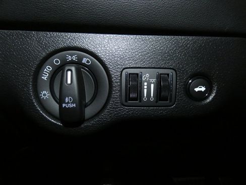 Used 2023 Dodge Challenger SXT w/ Plus Package image 8