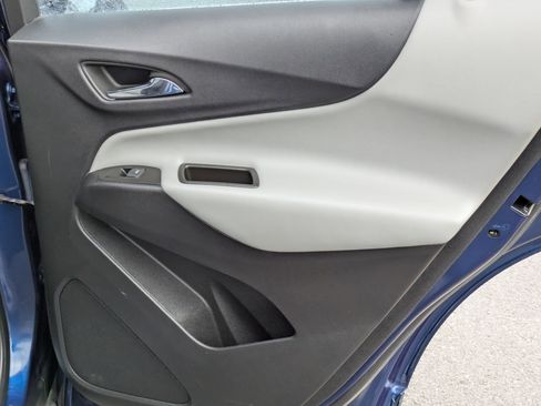 Certified 2023 Chevrolet Equinox LS image 27