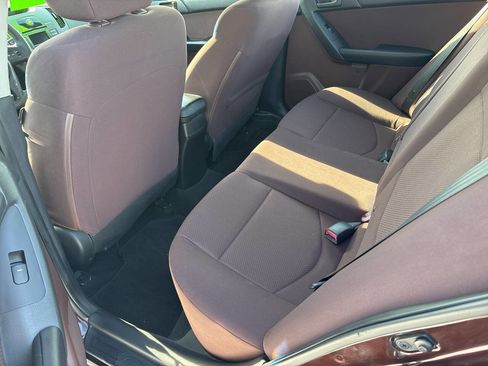 Used 2011 Kia Forte EX image 7