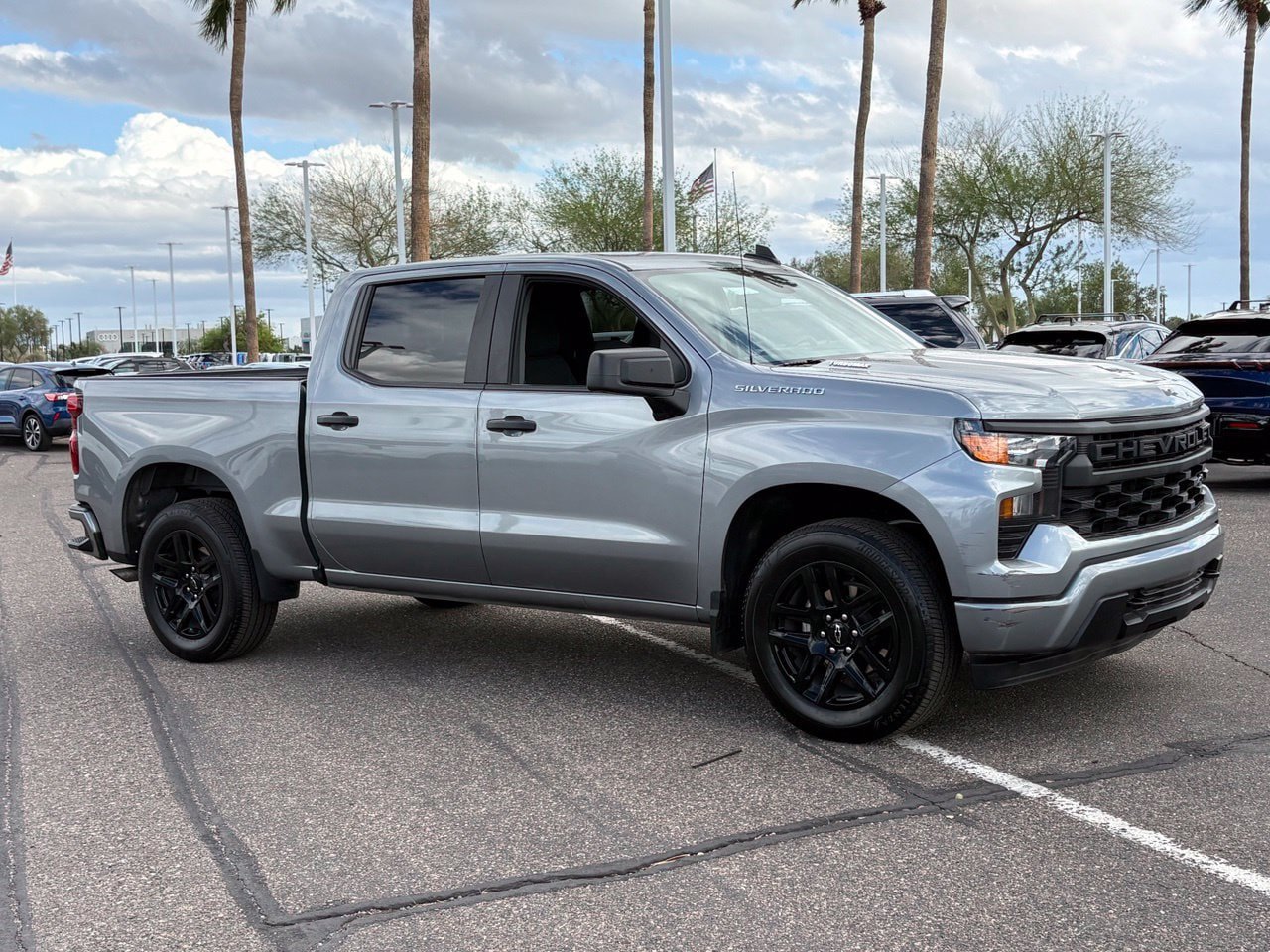 Used 2026 Chevrolet Silverado 1500 Custom RWD image 8