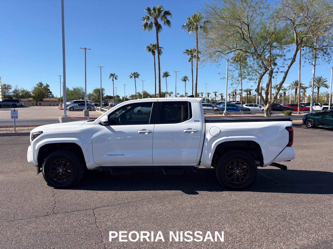 Used 2024 Toyota Tacoma SR5 AWD/4WD image 3