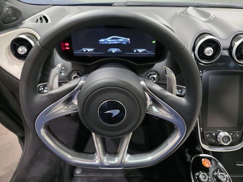 New 2026 McLaren GTS image 9