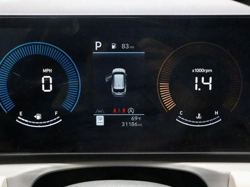Certified 2025 Hyundai Tucson SEL AWD/4WD image 29