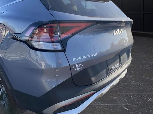 Used 2023 Kia Sportage EX image 38