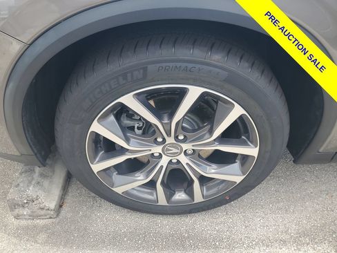 Certified 2024 Acura MDX w/ Technology Package AWD/4WD image 3