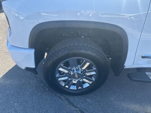 New 2026 Chevrolet Silverado 2500 High Country w/ Z71 Off-Road Package image 10