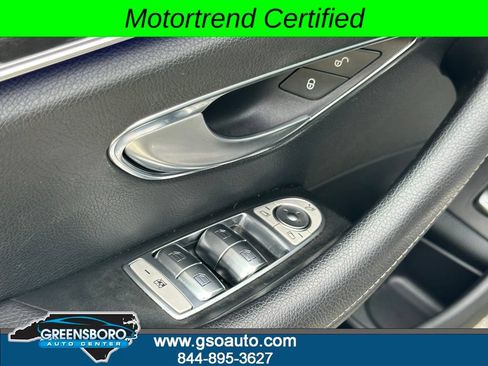 Used 2019 Mercedes-Benz E 300 4MATIC w/ Premium 1 Package image 18
