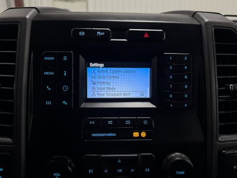 Used 2022 Ford F350 XL w/ Power Equipment Group image 32