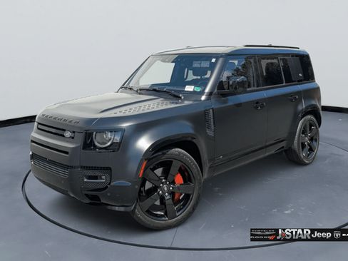 Used 2024 Land Rover Defender 110 X AWD/4WD image 1